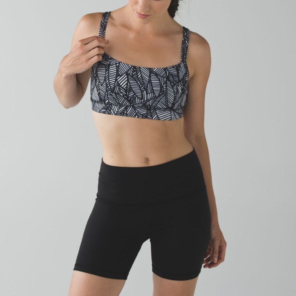 Lululemon Straight Up Bra- Banana Leaf